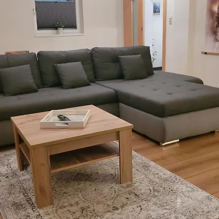 Zur Tilli Apartmán *